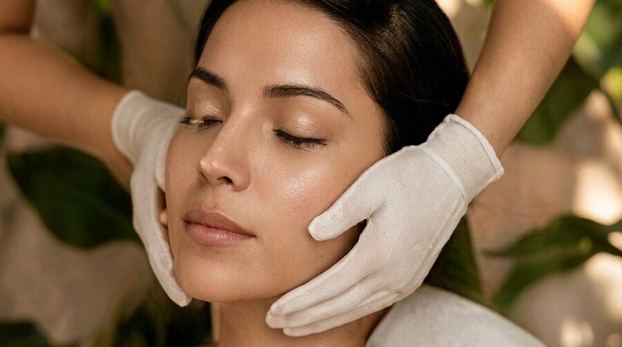 Calm, luxurious treatment room at Auresca Care